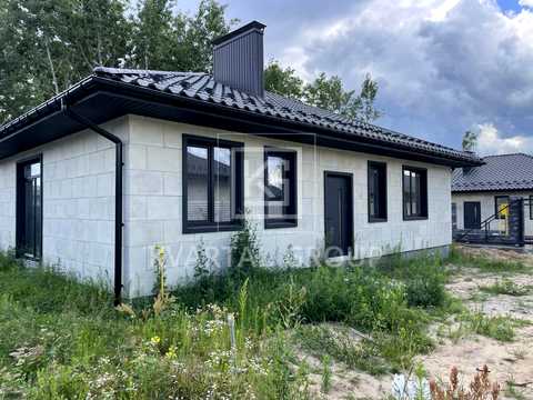 дом по адресу Успішна, 35