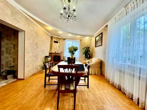 будинок за адресою Гончарова вул.