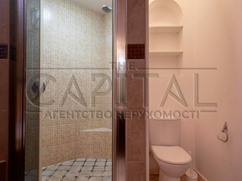 комерційна за адресою Редутна вул., 8