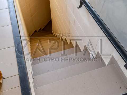 будинок за адресою лугова, 22
