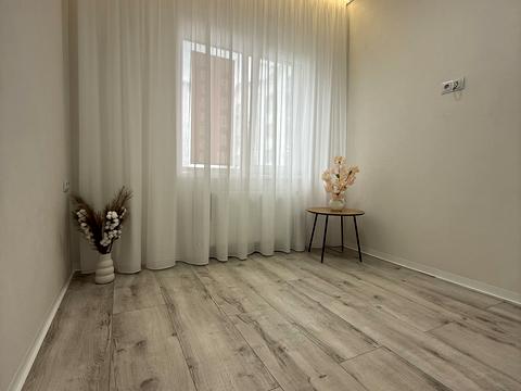 квартира за адресою Теплична вул., 64