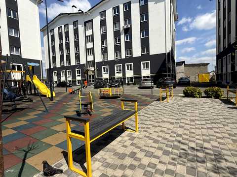 квартира за адресою Теплична вул., 64