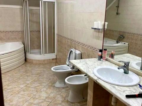будинок за адресою Радистів вул., 2