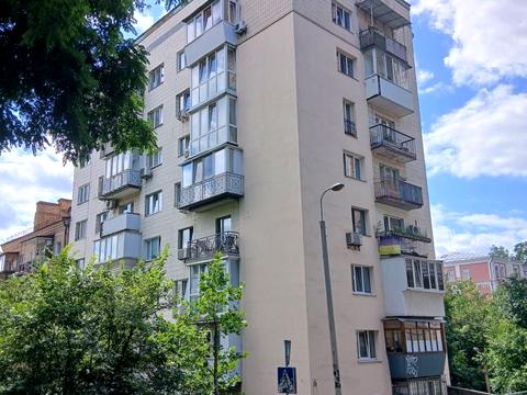 квартира за адресою Івана Франка вул., 8/10