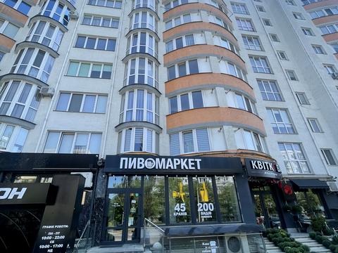 комерційна за адресою Івана Миколайчука вул., 6