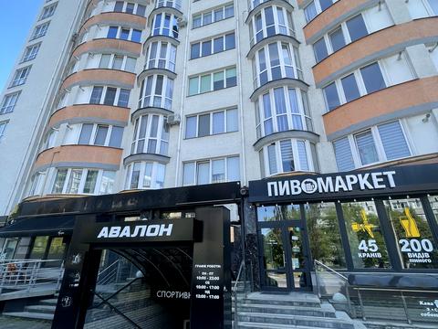 комерційна за адресою Івана Миколайчука вул., 6