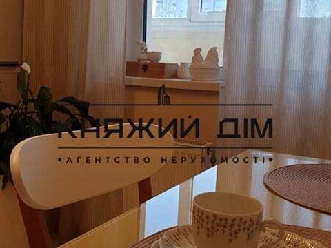 квартира за адресою Урлівська вул., 23-В