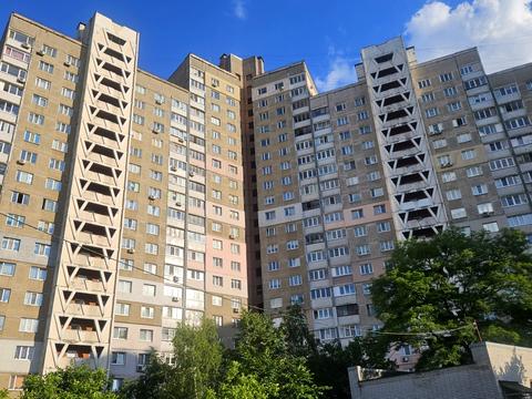 квартира по адресу Академика Глушкова просп., 15