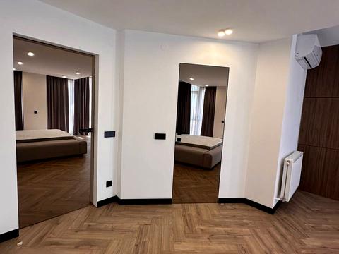 квартира по адресу Хмельницкого Богдана пл., 3