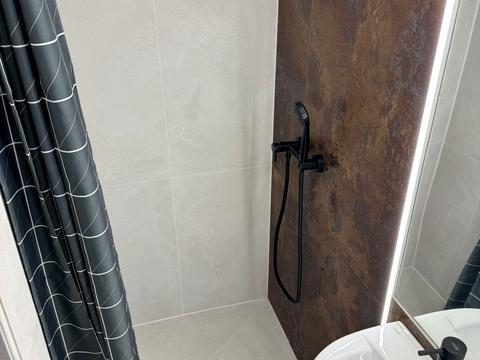 квартира за адресою Політехнічна вул., 7