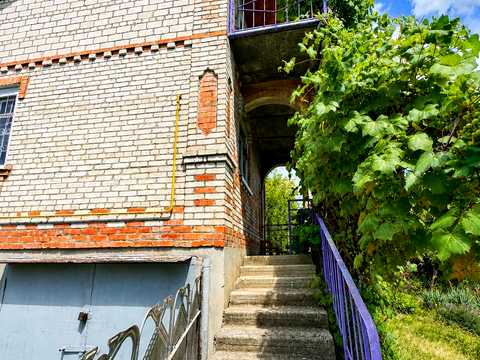 будинок за адресою Виноградна вул., 52