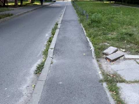 квартира за адресою Василя Касіяна вул., 2-Б