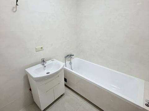 квартира по адресу Единства ул., 6