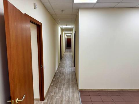 комерційна за адресою Шовковична вул., 7-А