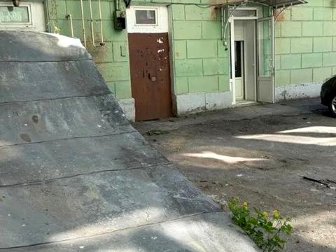 квартира за адресою Дмитра Яворницького просп. (Карла Маркса), 99
