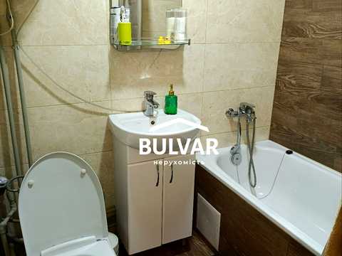 квартира за адресою Соборності України вул. (Дружби Народів), 221