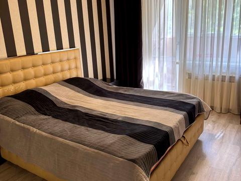 квартира по адресу Гвардейцев-Широнинцев ул., 44
