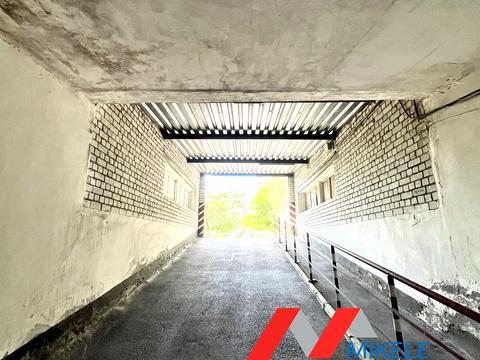 паркомісце за адресою Анни Ахматової вул., 35-В
