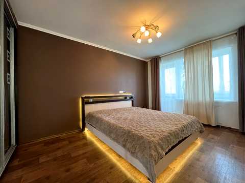 квартира за адресою Ярослава Мудрого вул., 68