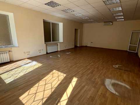 комерційна за адресою Миколаїв, Защитников Николаева, 4