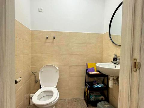 комерційна за адресою Львів, Малоголосківська вул., 32а