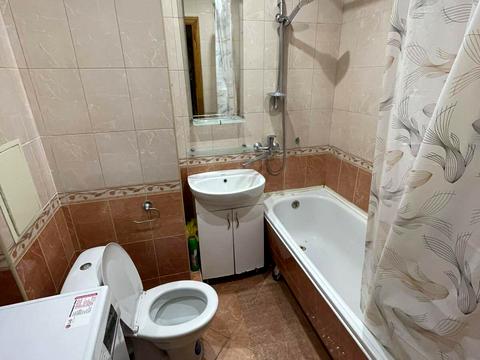 квартира за адресою Драгоманова вул., 1-К