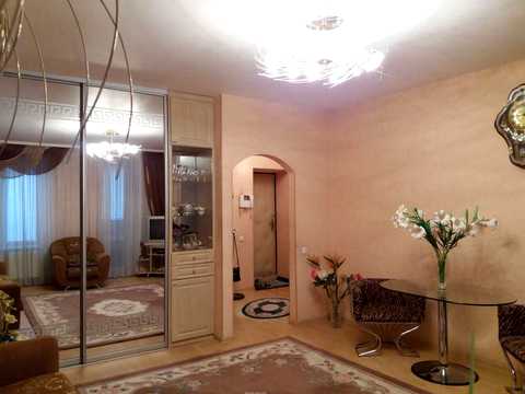 квартира за адресою Лариси Руденко вул., 15/14