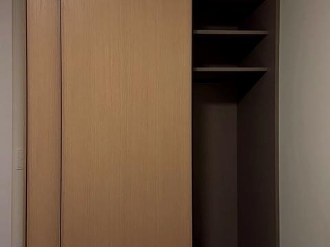 квартира за адресою Салютна вул., 2к17