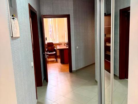 коммерческая по адресу Исполкомовская ул., 24