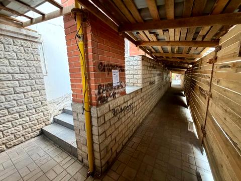 коммерческая по адресу Исполкомовская ул., 24