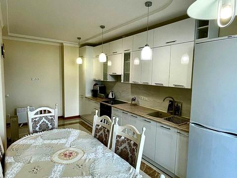 квартира за адресою Кадетський Гай вул., 10