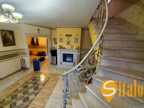 квартира за адресою Карла Мікльоша вул., 5