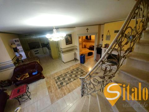 квартира за адресою Карла Мікльоша вул., 5