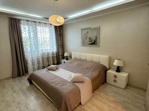 квартира за адресою Матвія Донцова вул. (Тургенєвська), 10