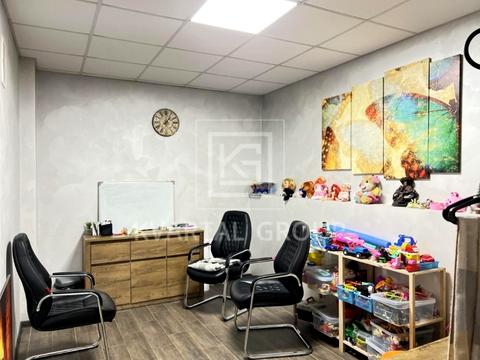 комерційна за адресою Мінеральна вул., 7-К