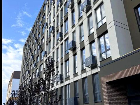 квартира по адресу Героїв Майдану ул., 1