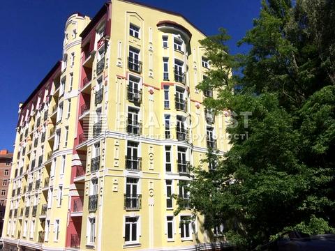 квартира за адресою Дегтярна вул., 31