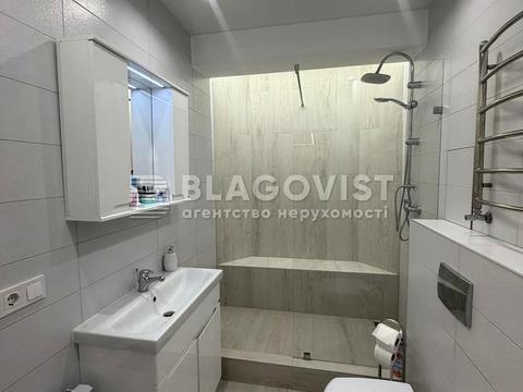 квартира за адресою Вишняківська вул., 13