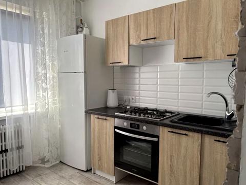 квартира за адресою Гідропаркова вул., 9