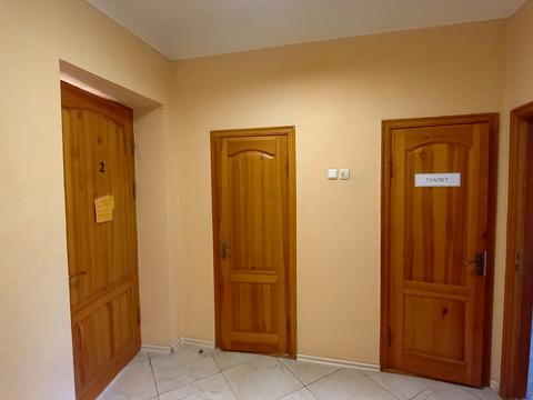 комерційна за адресою Межигірська вул., 56/50