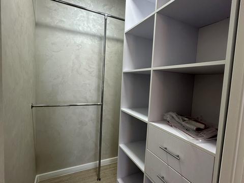 квартира за адресою Білогірська вул., 12