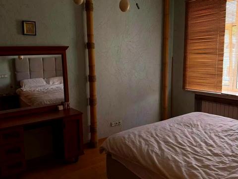 квартира за адресою Івана Мазепи вул. (Січневого Повстання), 3