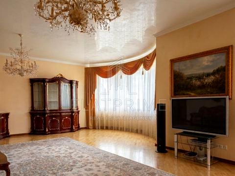 квартира за адресою Старонаводницька вул., 13