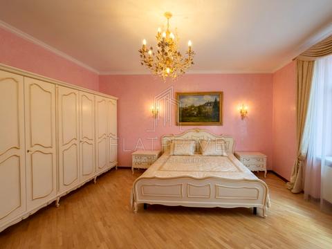 квартира за адресою Старонаводницька вул., 13