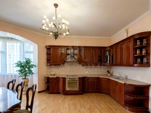 квартира за адресою Старонаводницька вул., 13