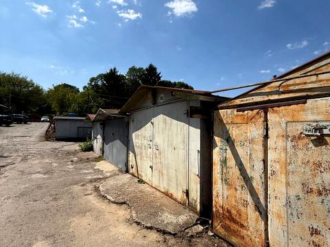 паркомісце за адресою Пилипа Орлика вул., 5