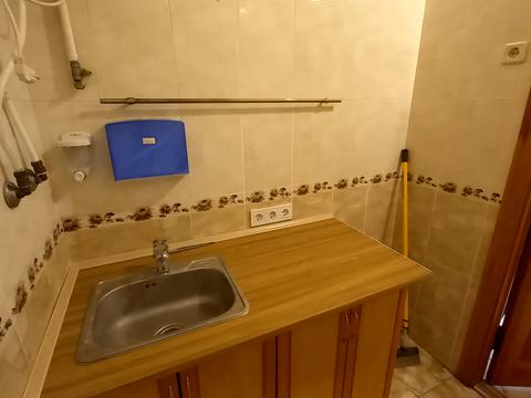 комерційна за адресою Межигірська вул., 56/50