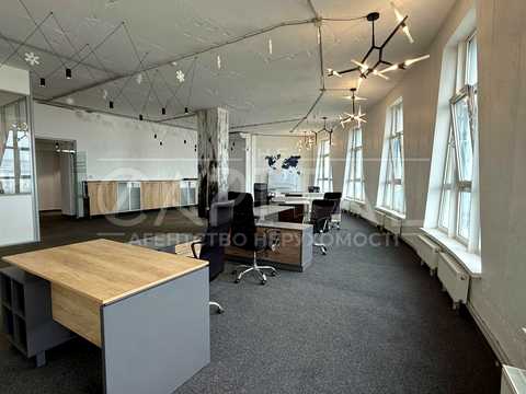 коммерческая по адресу Кловский спуск, 7