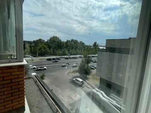квартира по адресу Набережная Победы ул., 62