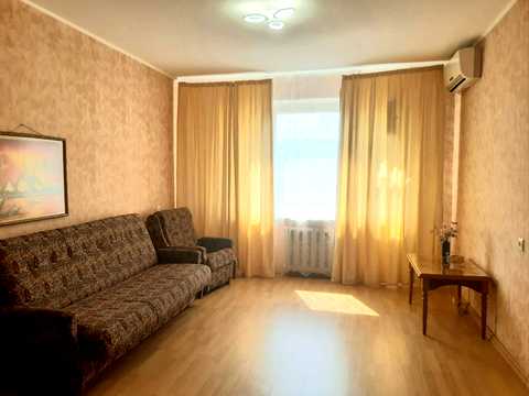 квартира за адресою Новорічна вул., 45